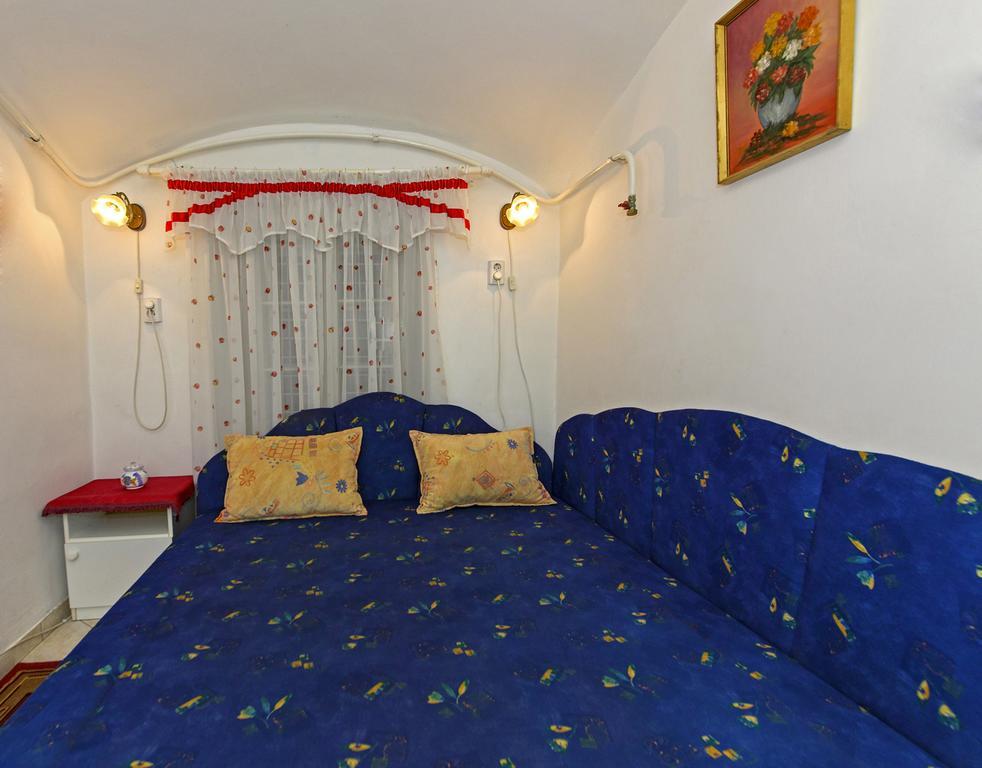 Barokk Vendeghaz Hotel Eger Room photo
